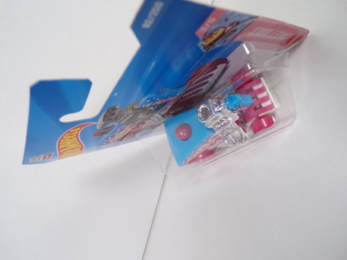 Véhicule - Voiture - Hot Wheels - Birthday Burner - 82/250 (1) - photo numéro 3