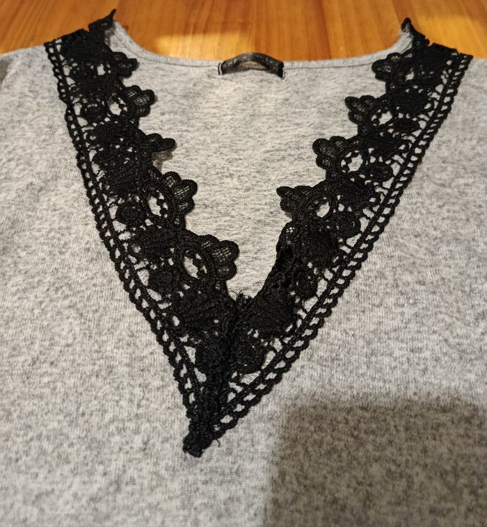 Pull shein avec dentelle - photo numéro 2