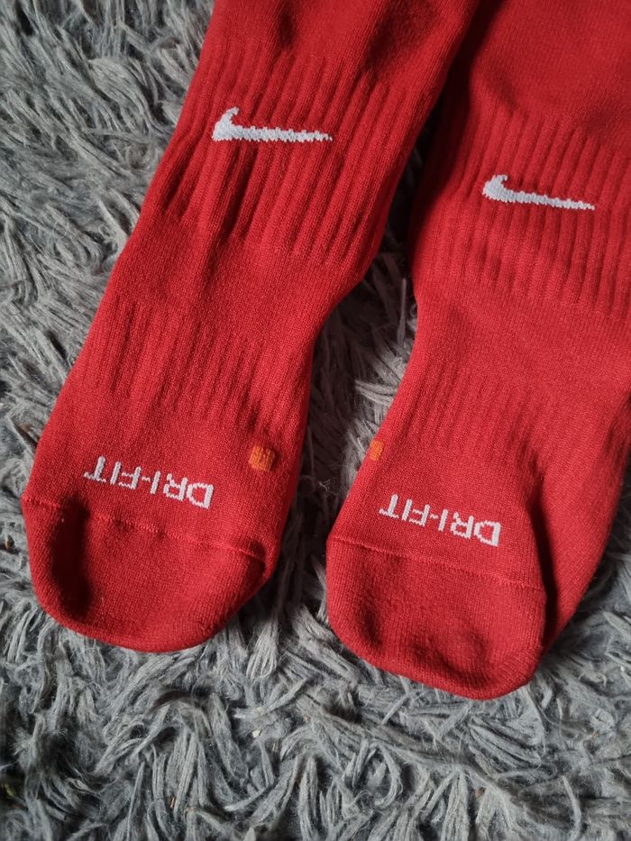 Chaussettes de foot rouge 27-30 Nike Dri-fit - photo numéro 3