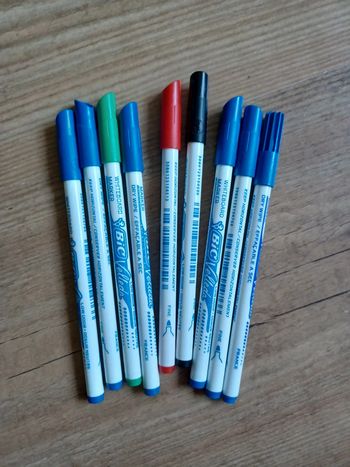 Lot crayons Velleda