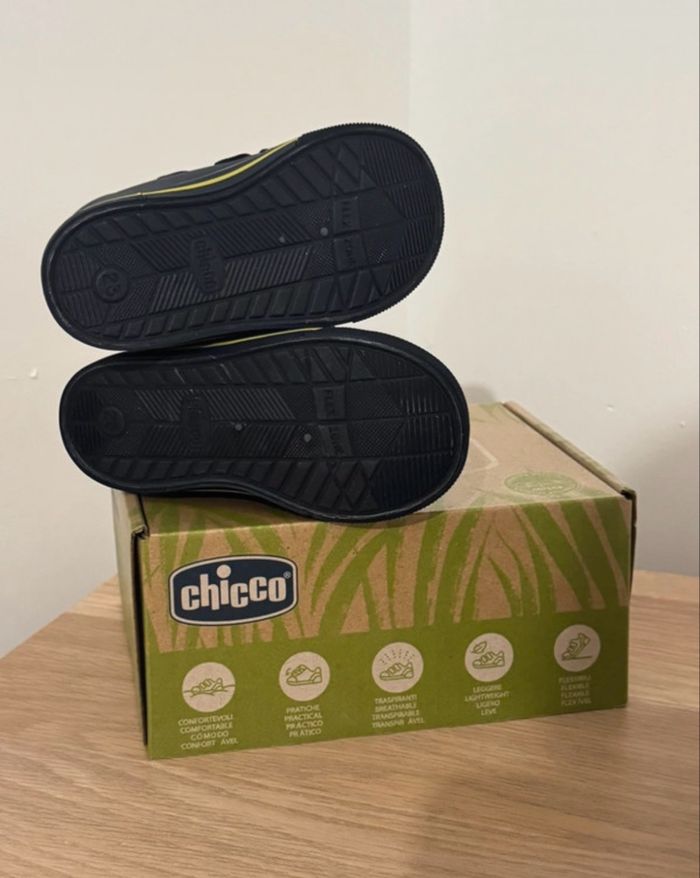 Baskets Chicco neuves - photo numéro 3