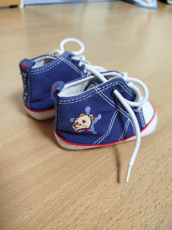 Basquette Winnie l'ourson bébé - photo numéro 2