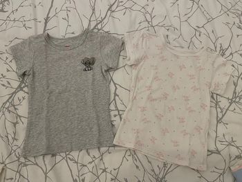 Lot de deux maillots de corps en 4 ans