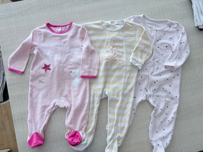 Lot fille 12 mois - photo numéro 4