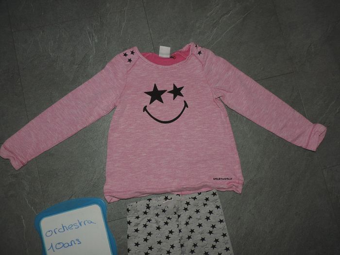 pyjama orchestra noté 10 ans mais taille petit - photo numéro 2