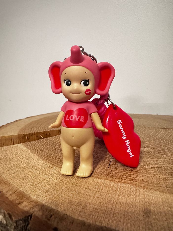 Sonny angels kiss kiss série edition saint Valentin - photo numéro 2