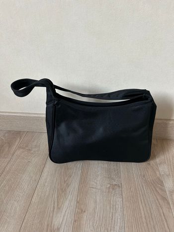Sac bandoulière noir en tissu 30x20