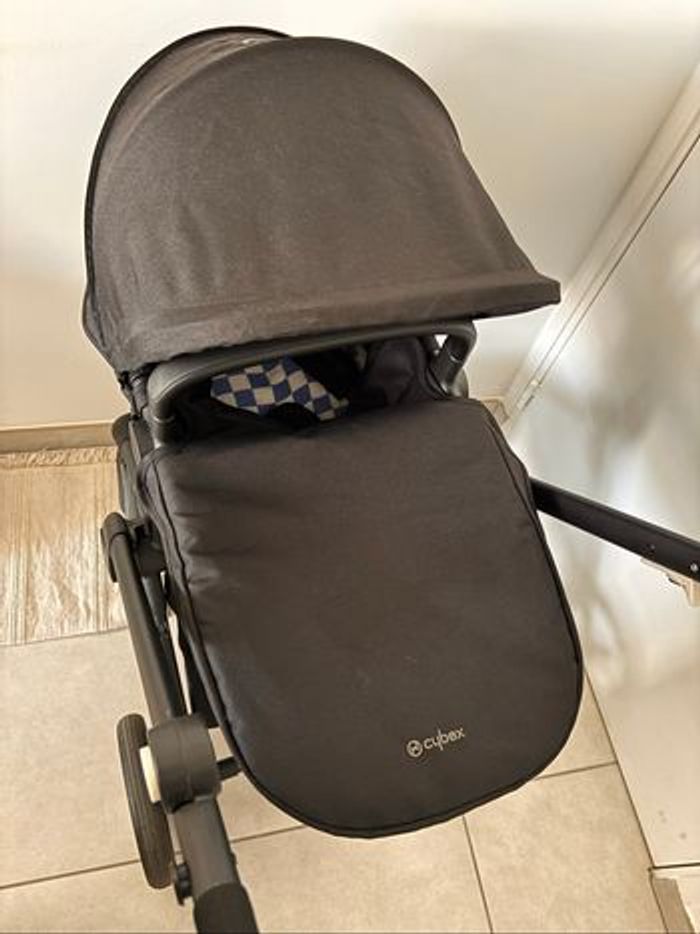 Poussette  CYBEX Gold EOS - photo numéro 2