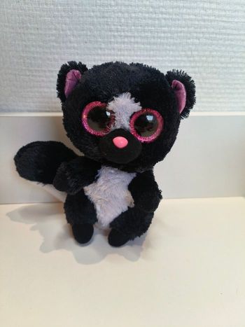 Peluche putois mouflette Flora animal TY