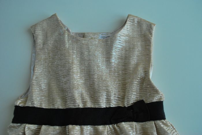 Robe de fête taille 9 mois - photo numéro 3