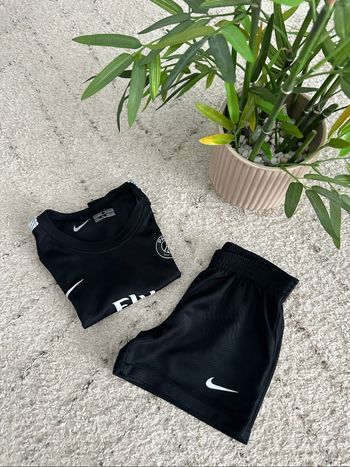 Ensemble de foot PSG noir