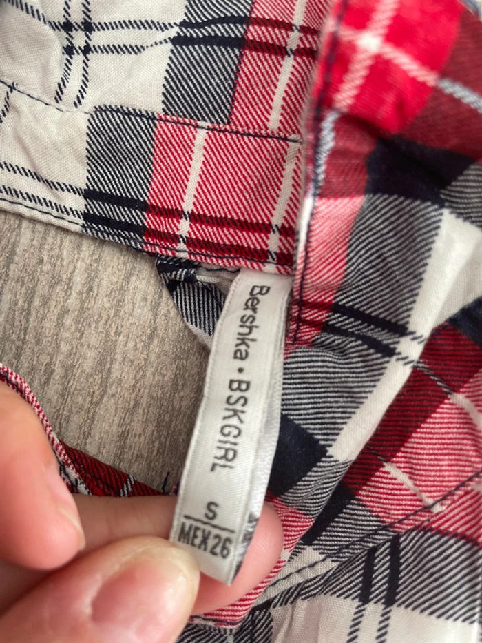 Joli chemise bershka - photo numéro 3