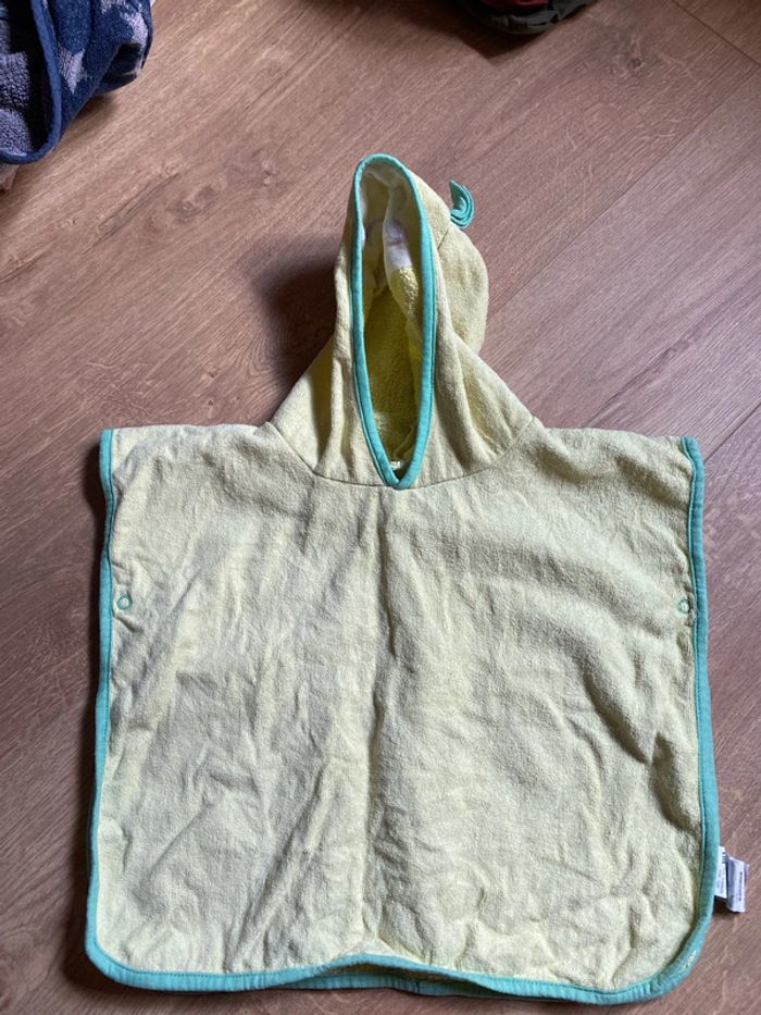 Poncho de bain 6/18 mois - photo numéro 2