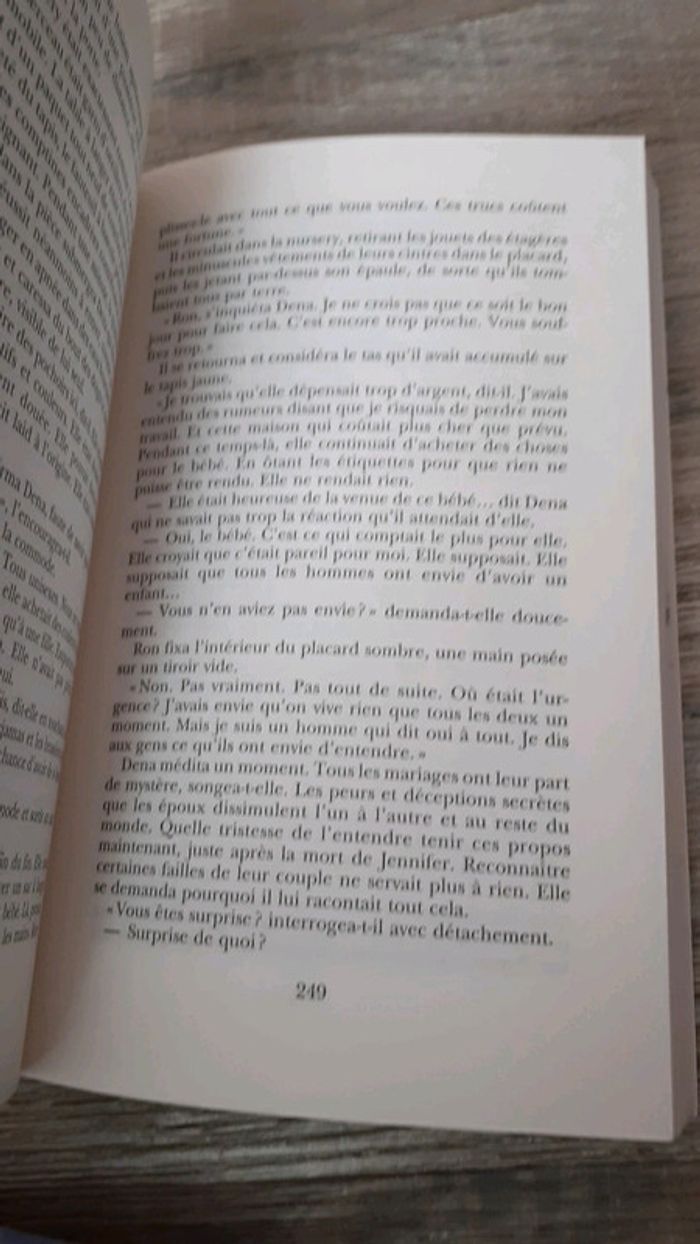 Livre dernier refuge - photo numéro 3