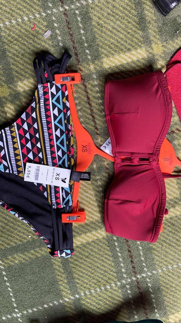 Joli maillot de bain taille S - photo numéro 2