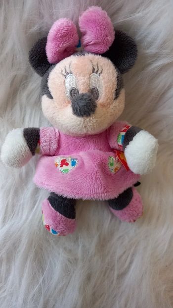 Doudou peluche Minnie - Robe rose Disney