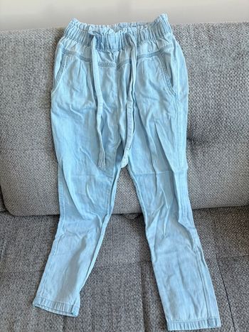 Pantalon fille tape à l’œil