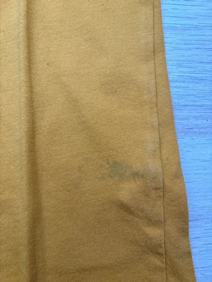 Tee-shirt moutarde 8 ans - photo numéro 5