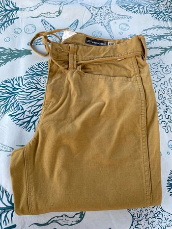 Jean volcom M