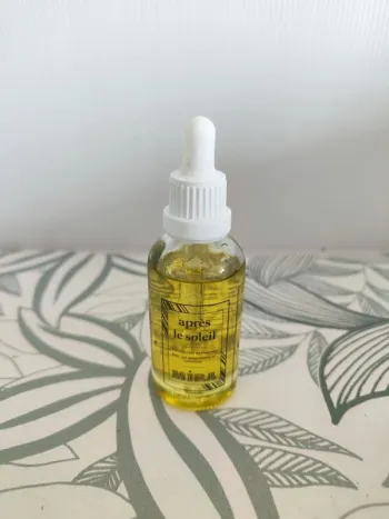 Mira apres le soleil 50ml valeur 14€ à utiliser 6 mois après ouverture