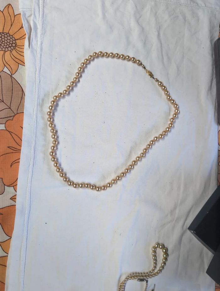 Collier