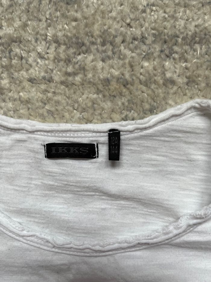 T-shirt ikks taille 12 ans - photo numéro 4