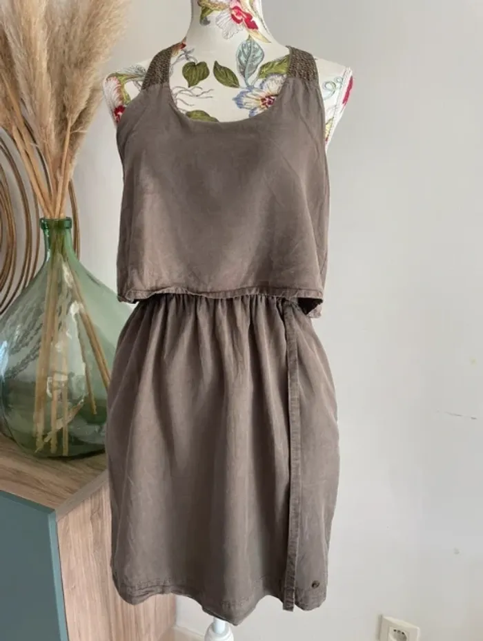 Robe Kaporal kaki TS - photo numéro 2