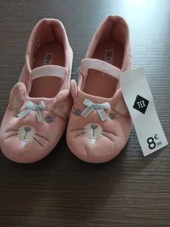 Chaussons fille rose souris 31