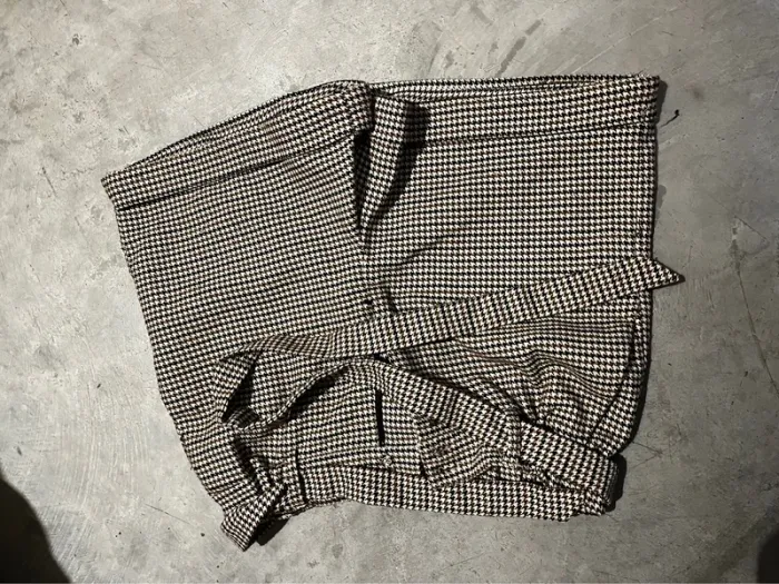 Short à carreaux / pied de poule - photo numéro 4