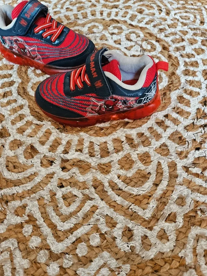 Basket lumineux spiderman - photo numéro 3