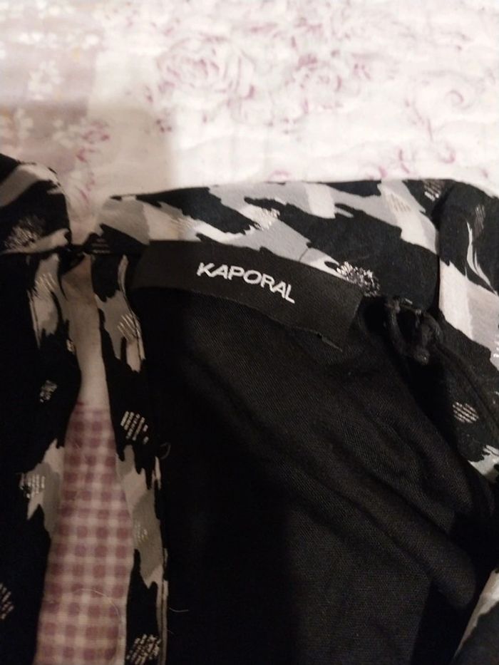 Combishort taille S mais convient plus à du M Kaporal - photo numéro 3