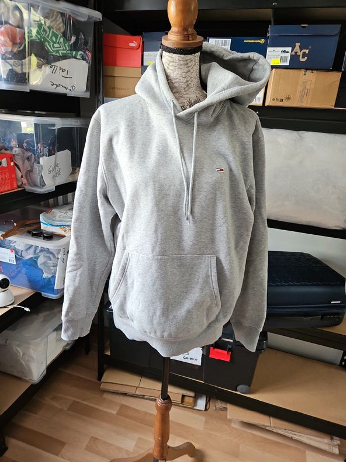Sweat tommy