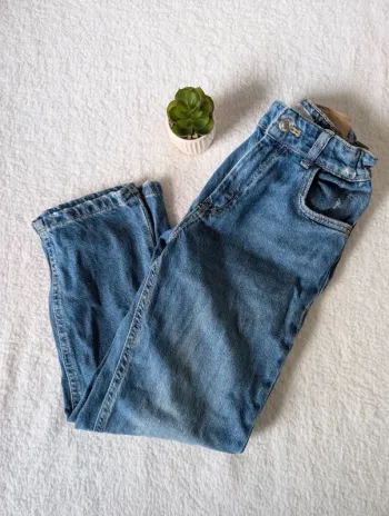 👖 Jean Zara – 10 ans