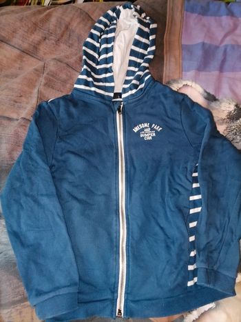 Gilet original 8 ans kiabi