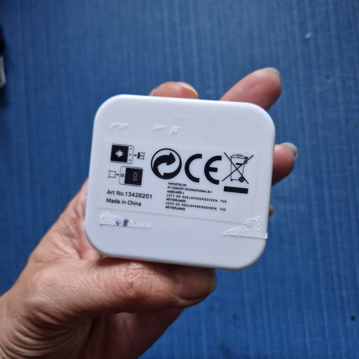 Chargeur multi prise - photo numéro 2