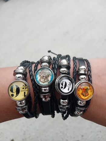 Bracelet fantaisie harry potter neuf prix unitaire 4€