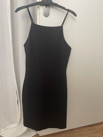 Robe noire mango