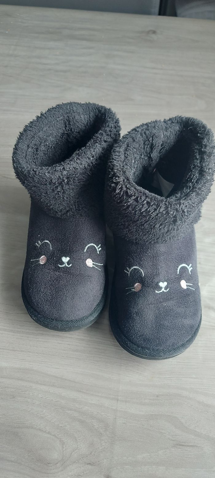 Chaussons H&M pointure 28/29