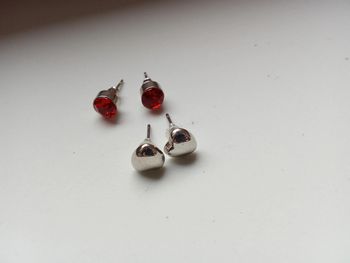 2 paires boucles neuves