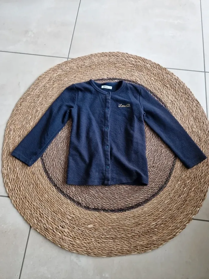 Joli gilet à pressions Gémo fille taille 4 ans