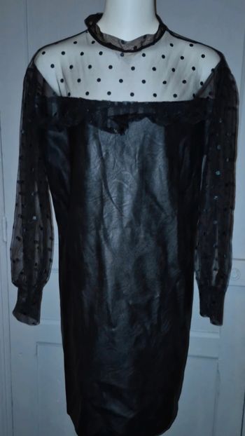 Robe noir