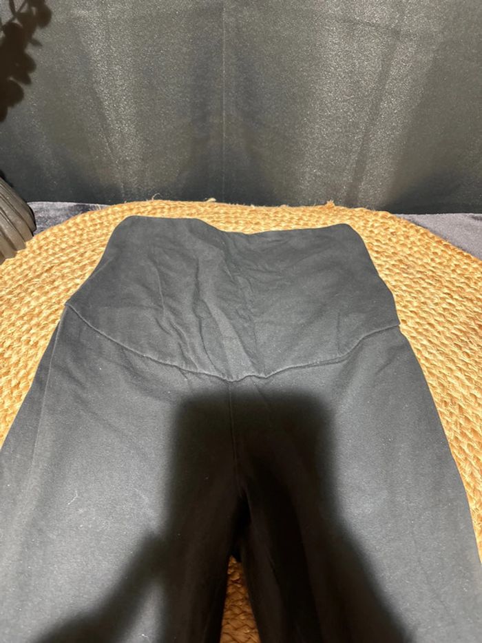 Legging maternité Kiabi taille 38/40 - photo numéro 2