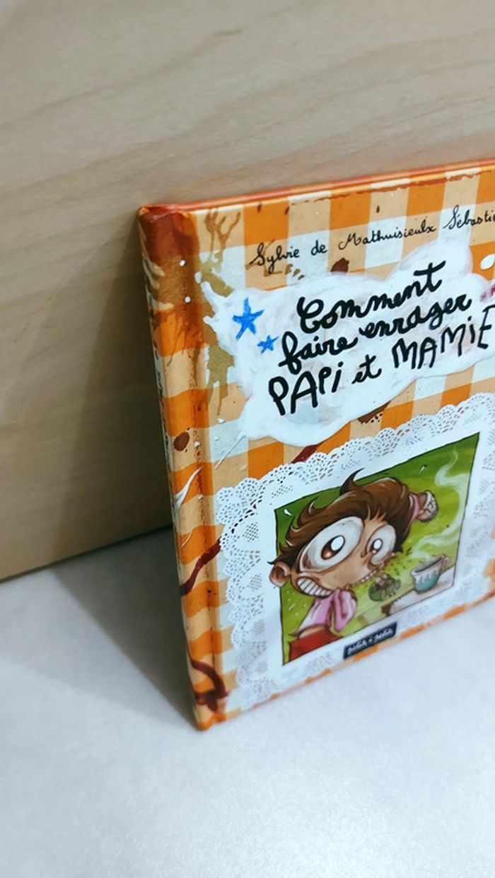 📚 Livre : Comment faire enrager papi et mamie en 10 leçons - photo numéro 5