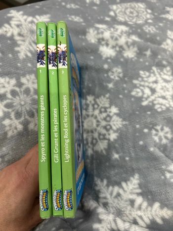 Lot de 3 livres Skylanders universel