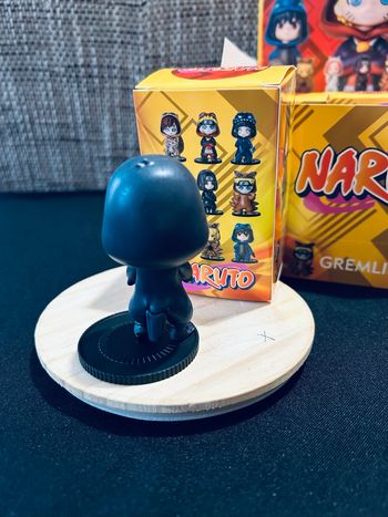 Figurine Naruto ( Itachi ) avec boîte ( 8 sur 9 )