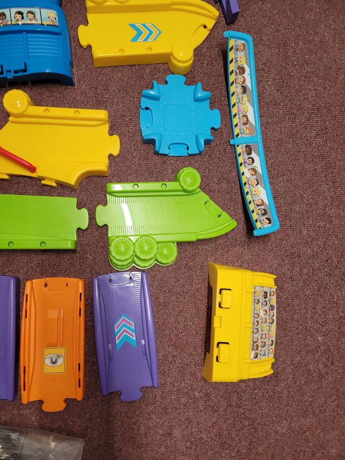 Tut tut bolides enfant premier circuit radiocommande vtech - photo numéro 10