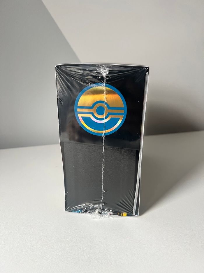 Etb coffret dresseur d’élite méga évolution lucario scellage distendu me1 me01 cartes Pokémon - photo numéro 6