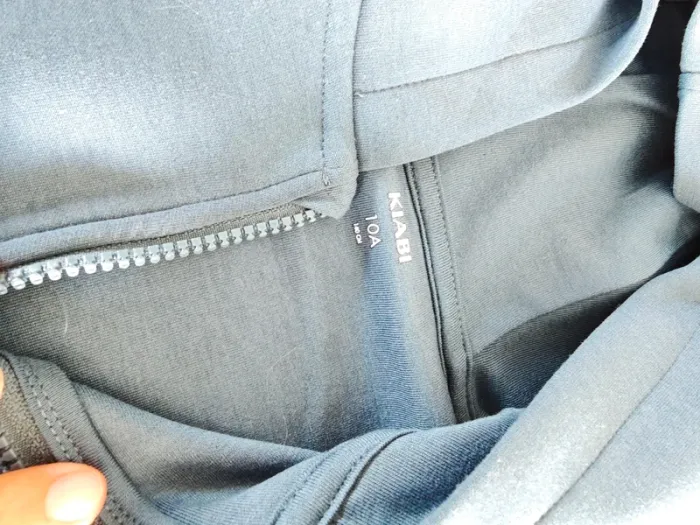 Gilet 10 ans neuf - photo numéro 3