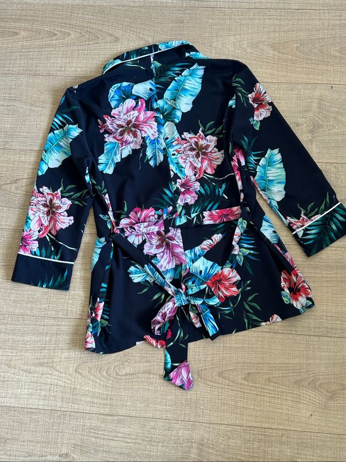 Veste légère noire et fleurie Morgan taille 40 jamais portée - photo numéro 9