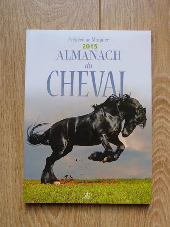 Livre Almanach du Cheval 2015